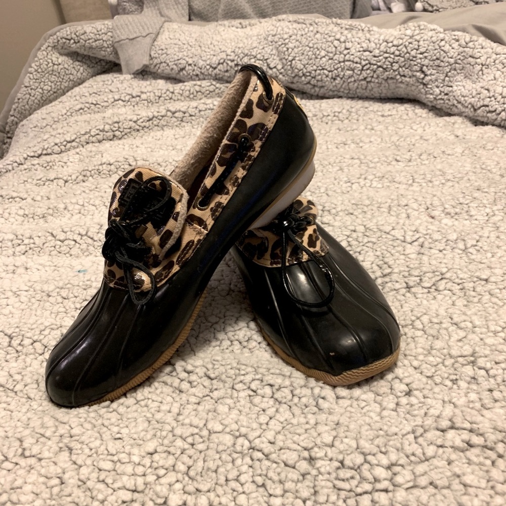 Cute cheetah Sperry’s!